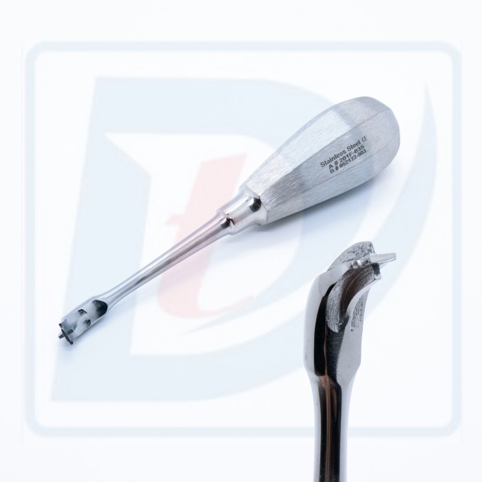 Elevator pentru scos lucrari